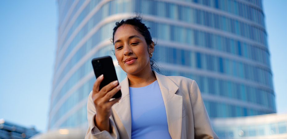 Business woman on a cellphone